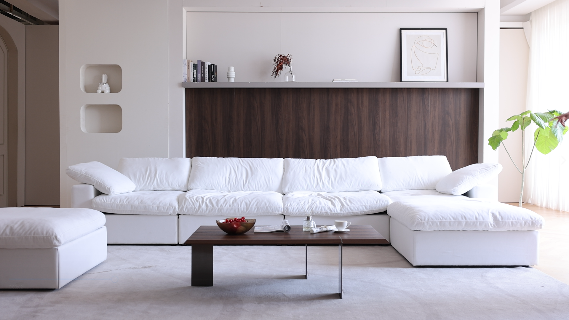 How to Choose the Perfect Sofa for Your Living Room (2025 Buying Guide)