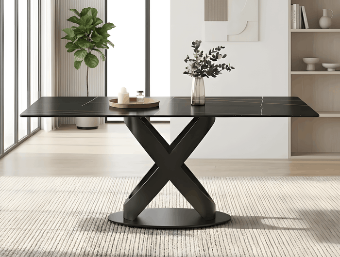 <h2>The place where elegance lives.</h2><h3><span style="text-decoration:underline">by Solenza.</span></h3>